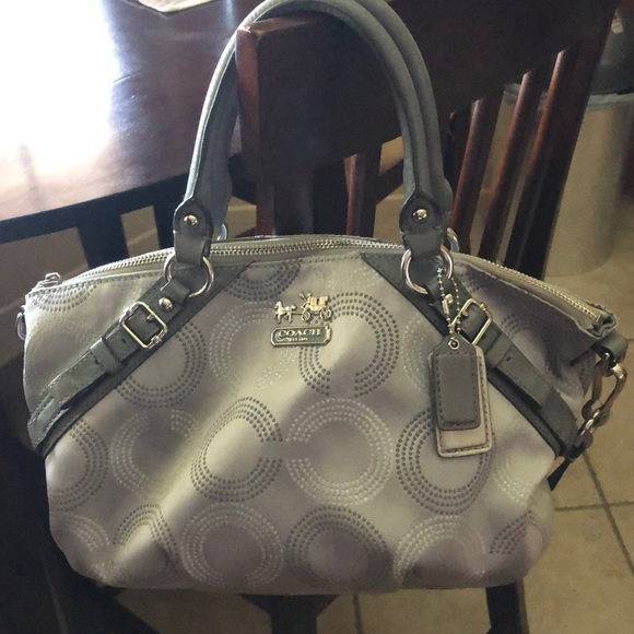 Coach purse - Picture 1 of 4